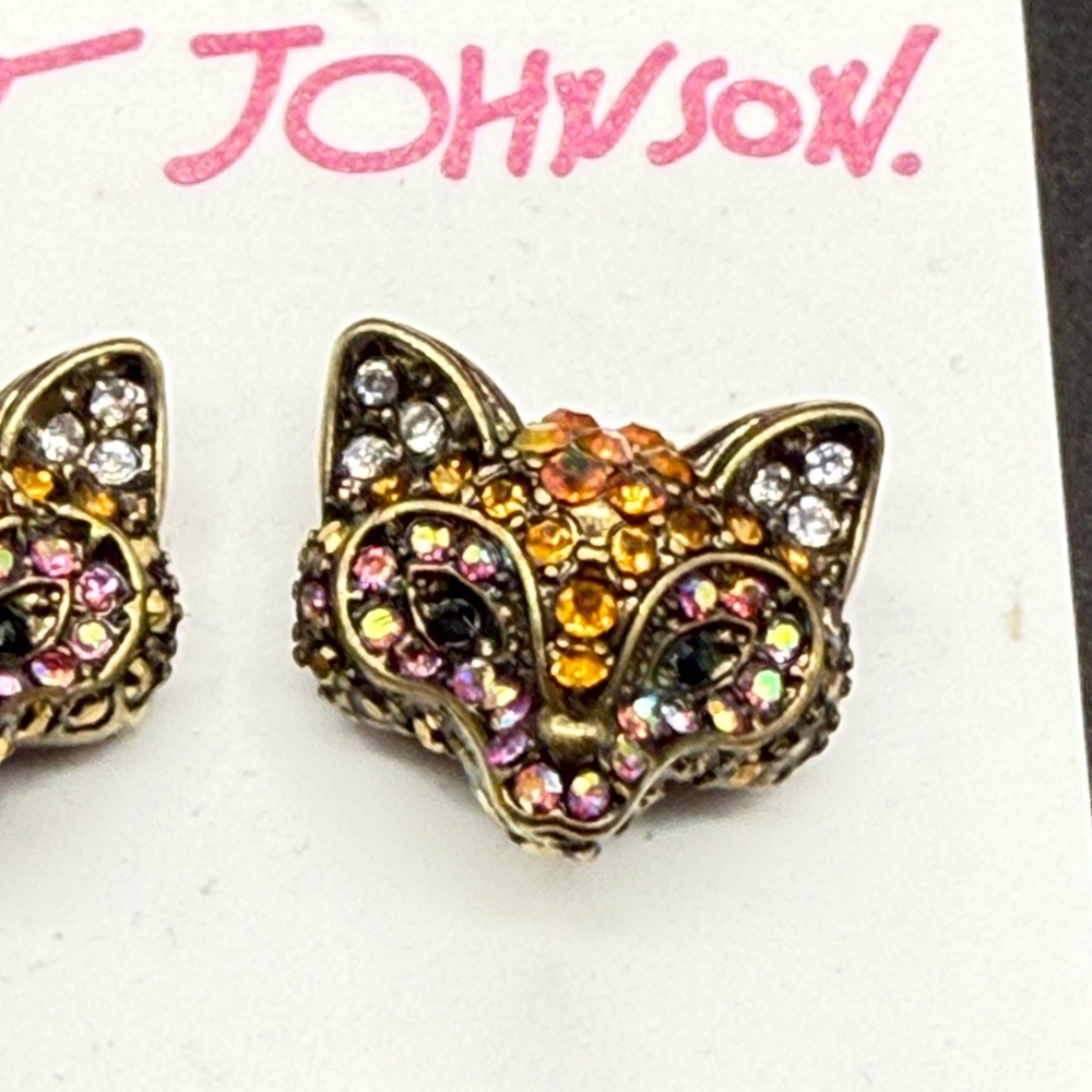Betsey Johnson Gold and Pink Fox Earrings - Picture 4 of 5
